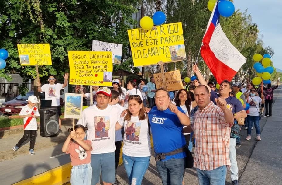 Familia de motorista lesionado en colisión en Lontué realizará nueva marcha para exigir detención de conductora