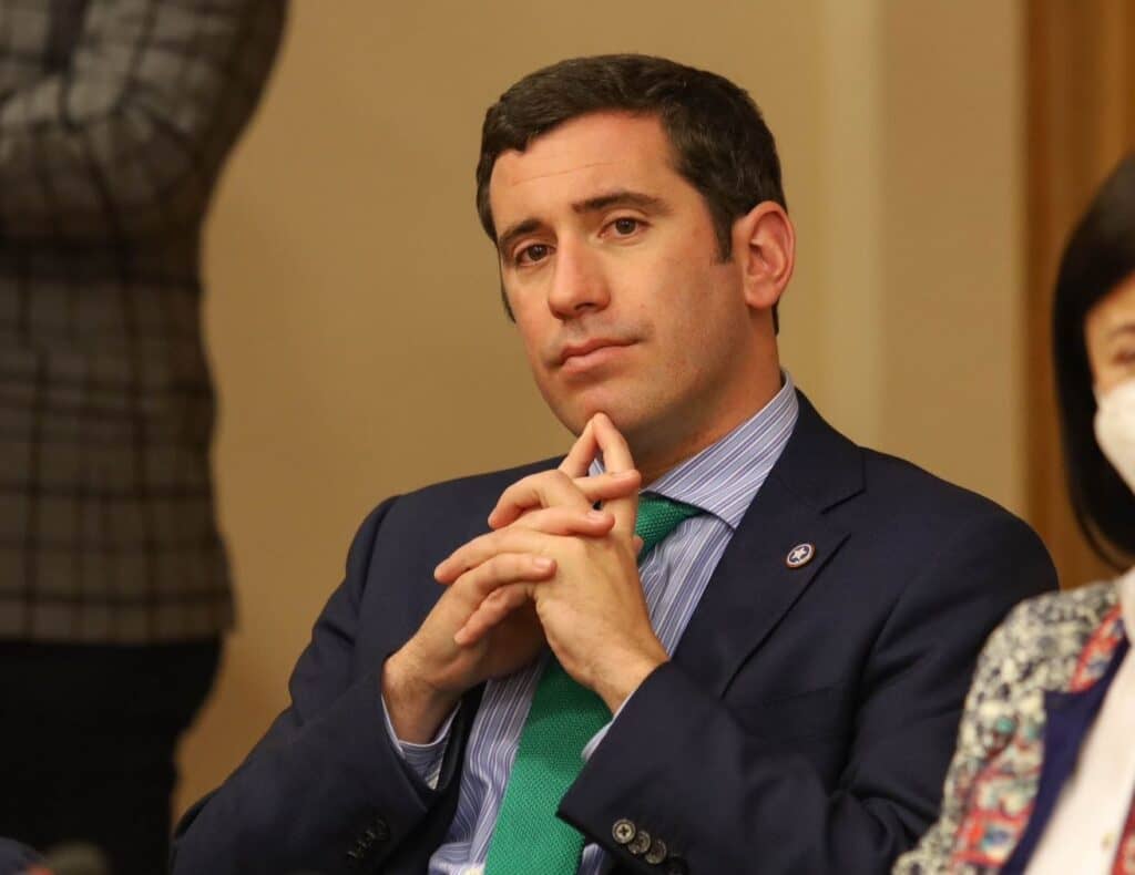 Diputado Benjamín Moreno criticó reducción en presupuesto 2023 para Liceos Bicentenarios