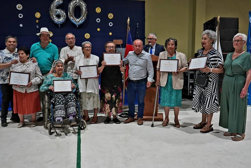 Población Mataquito celebró sus 60 años con un emotivo acto