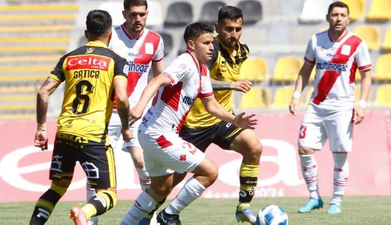 Curicó Unido disputará la fase previa de Copa Libertadores de América