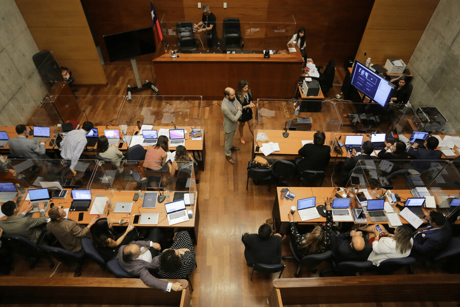Fraude por licencias médicas asciende a $700 mil millones de perjuicio fiscal: Equivale al 25% del presupuesto de Fonasa