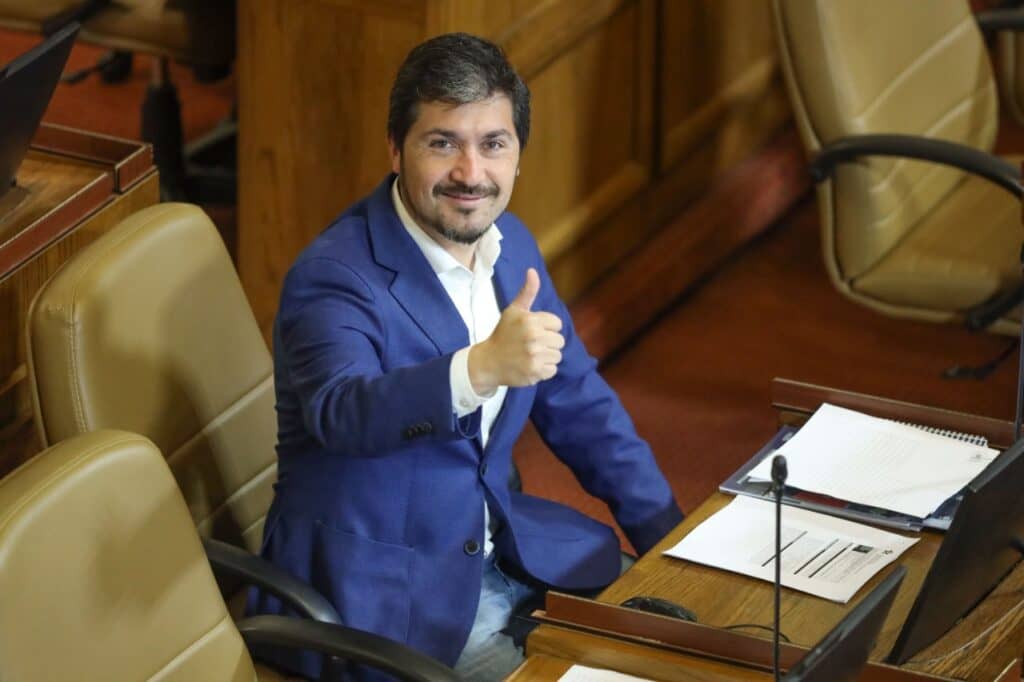 “Aprobé el proyecto sobre fibromialgia, como una forma de visibilizar, conocer y comprender aún más esta enfermedad”