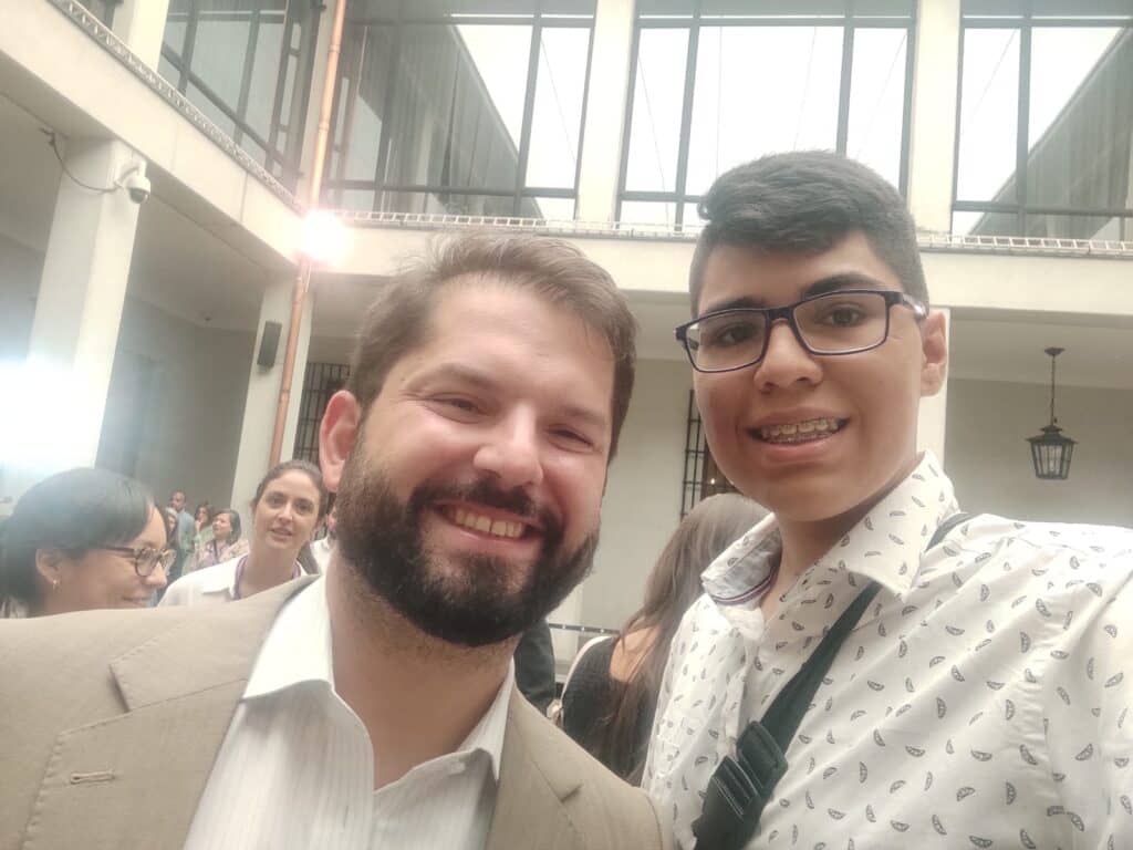 Estudiante de Romeral obtuvo doble puntaje nacional y fue recibido por el presidente Gabriel Boric