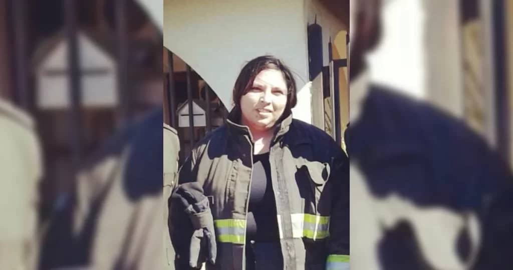 Yesenia Muñoz, la bombera que murió combatiendo el incendio forestal de Santa Juana