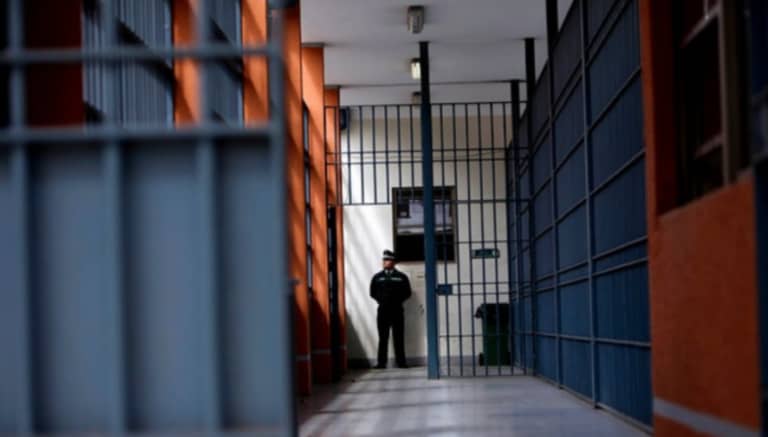 Gendarmería frustra intento de ingreso de drogas a la Cárcel de Molina durante visitas