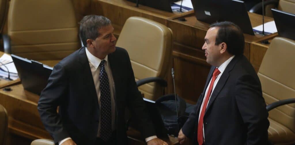 Diputados emplazan al gobierno a dar máxima urgencia a “Ley Nain” y “Ley Retamal” 