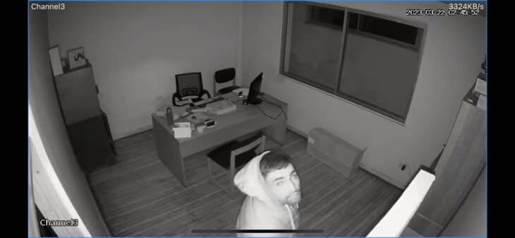 Delincuentes sustrajeron especies en oficina de empresa Carnes Guerra