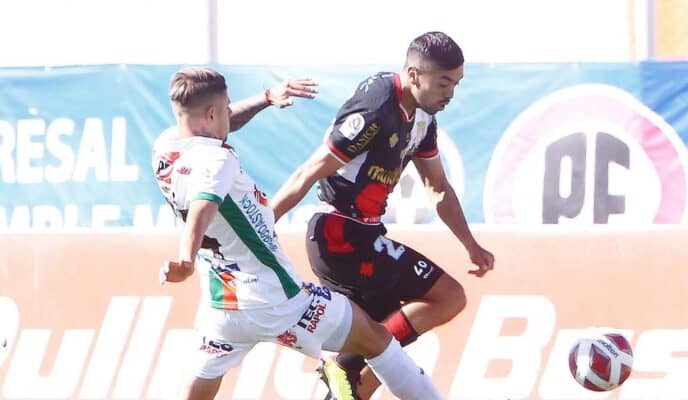 Más de lo mismo: Curicó Unido mira la parte baja de la tabla de posiciones