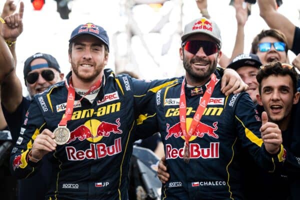 Chaleco López va con todo al mundial de rally cross country en México