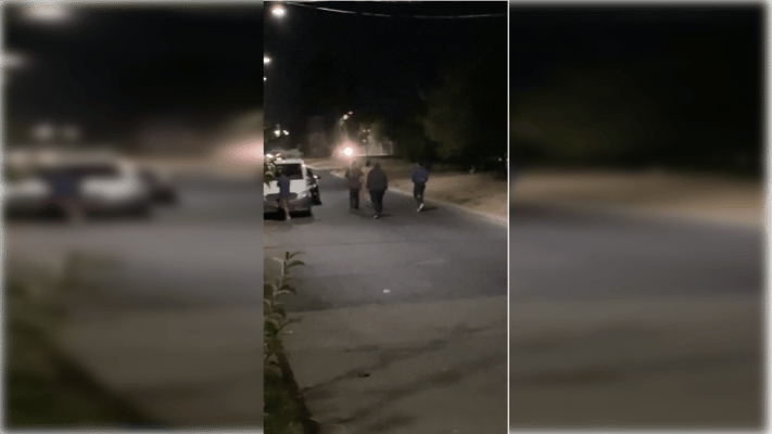 Hombre desnudo y agresivo causa preocupación en Curicó