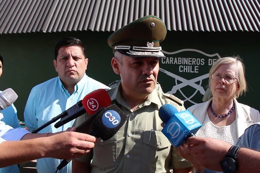 Prefecto de carabineros se declaró "en reflexión" ante posible retiro de la institución