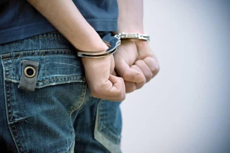 Detenido menor que amenazó de muerte a directora de centro de rehabilitación en Curicó