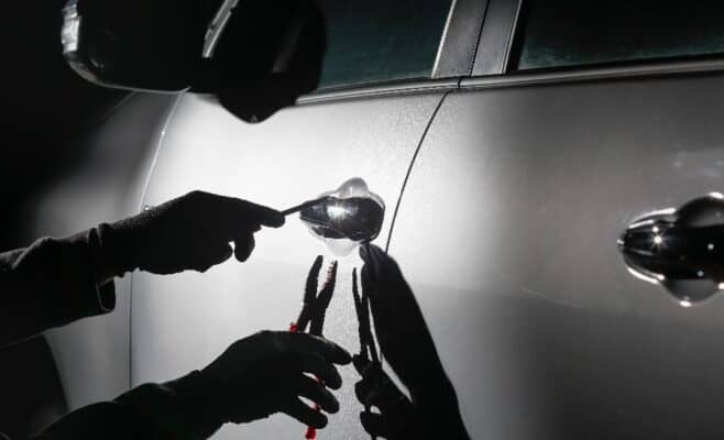 Banda delictual actuó de madrugada para robar automóviles en Rauco y Curicó