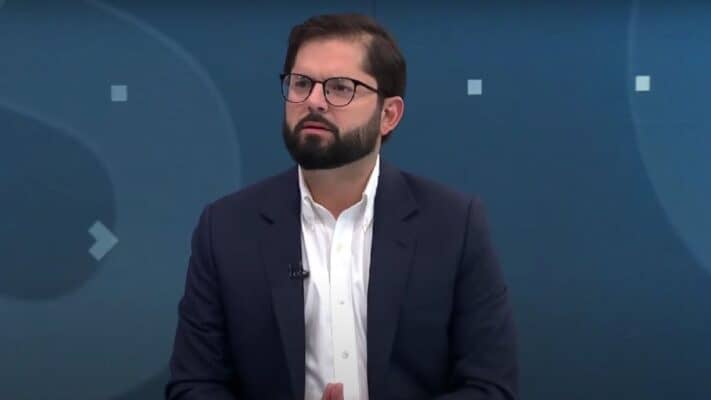 "La gente está cansada": Presidente Boric descarta nuevo proceso constituyente si fracasa el actual