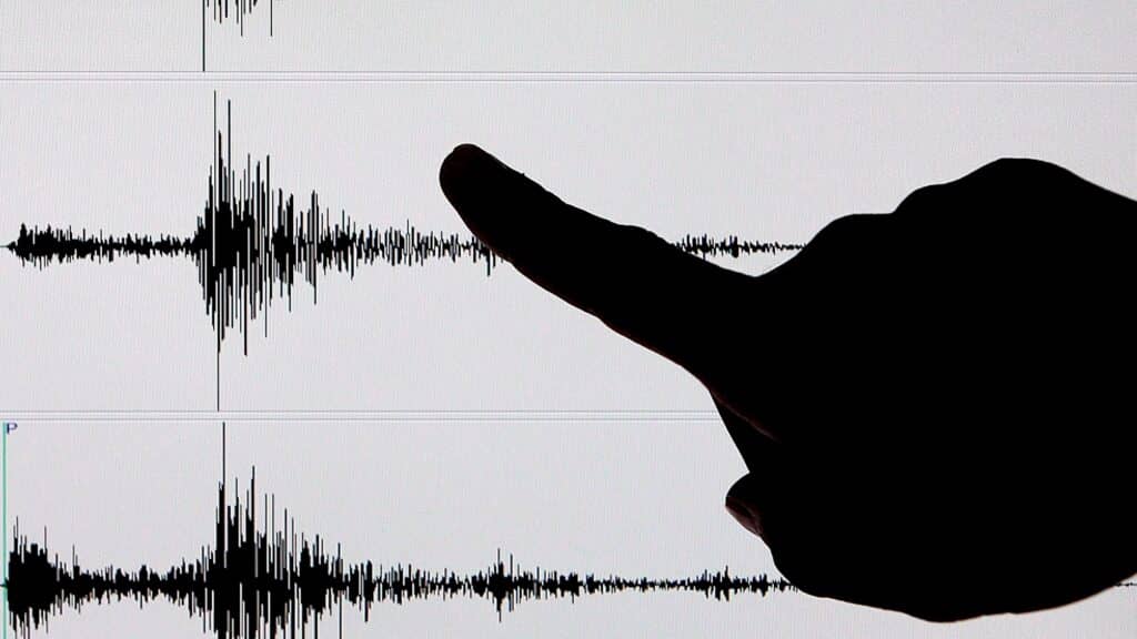 Sismo de mediana intensidad se percibe en la zona centro sur del país
