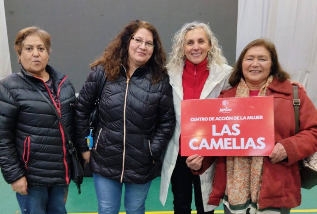 Municipio de Molina entregó materiales a 54 Centros de Acción de la Mujer