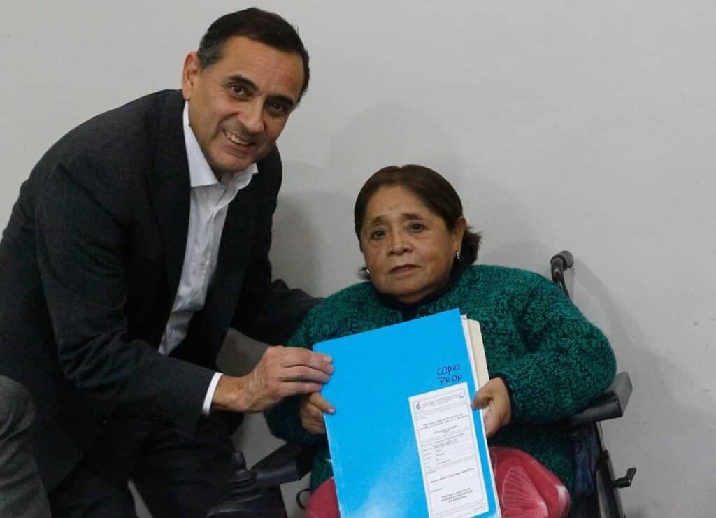 Municipio de Curicó llama a familias vulnerables o en situación de discapacidad a regularizar construcciones