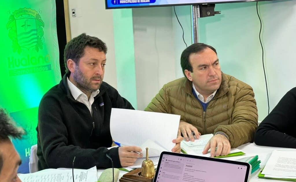 Diputados Donoso y Coloma destacan sesión de Comisión de Agricultura en Hualañé