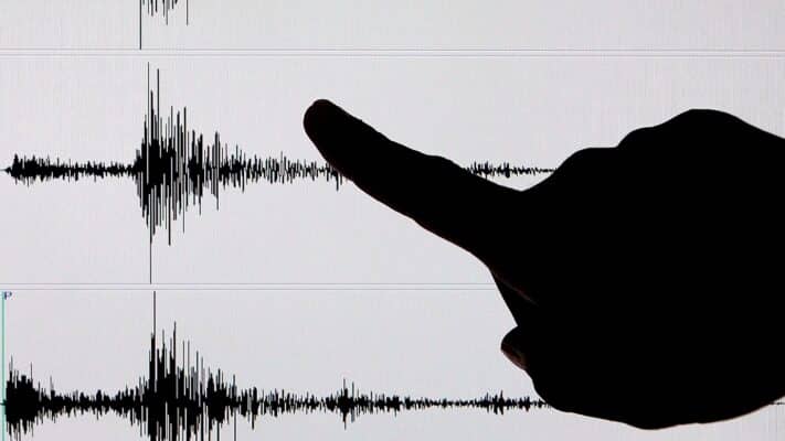 Sismo de mediana intensidad se percibe en la zona central del país