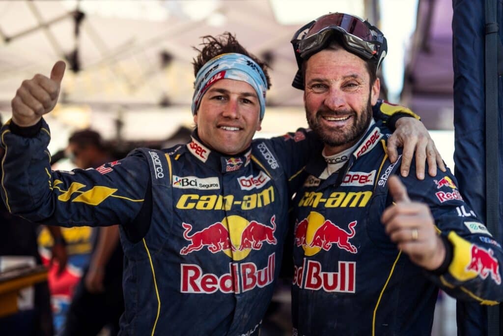 Restan dos etapas: "Chaleco" López queda a segundos del podio en el Rally Cross Country de Argentina