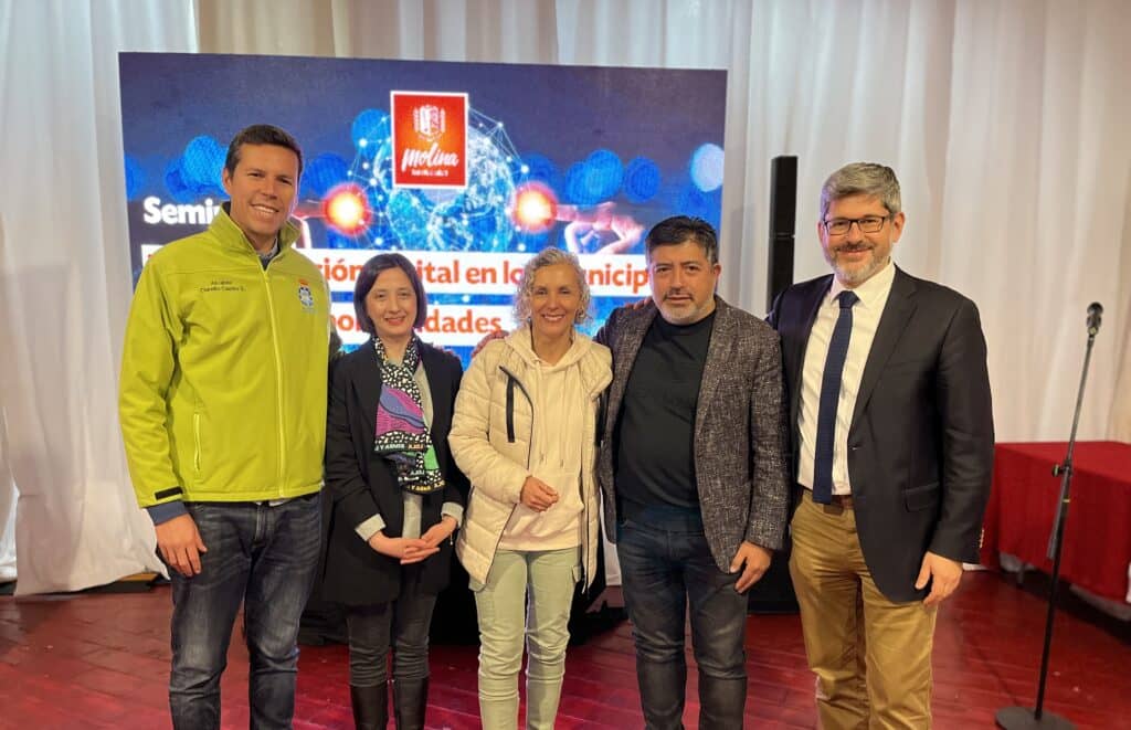 Municipio de Molina convocó a alcaldes y funcionarios a seminario regional sobre transformación digital