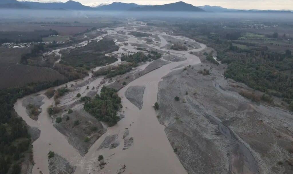 Junta de Vigilancia del Río Lontué en alerta por llegada de sistema frontal en Curicó