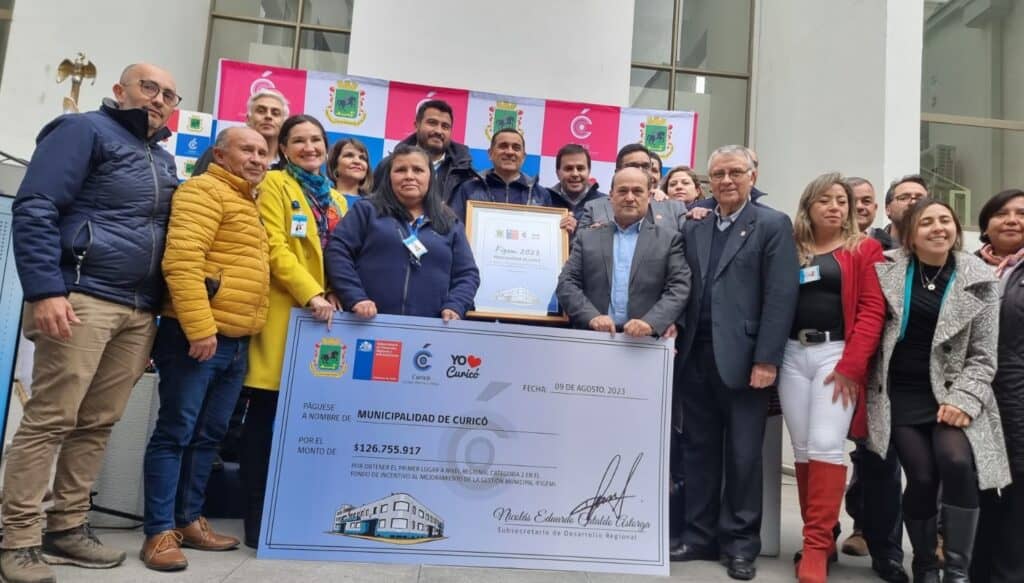 Municipio de Curicó obtuvo primer lugar en gestión municipal en la región del Maule