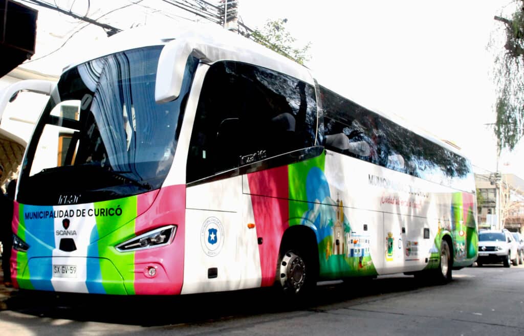 Bus para traslado de los curicanos fue puesto a disposición
