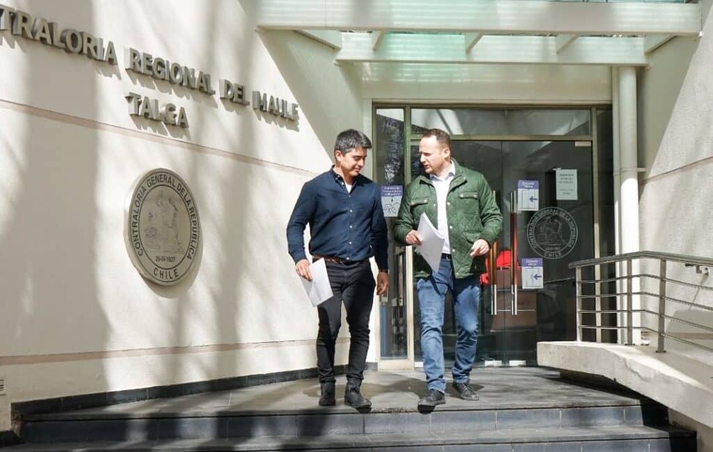 Diputado Guzmán y concejal García denuncian presuntas contrataciones irregulares en municipio de Constitución
