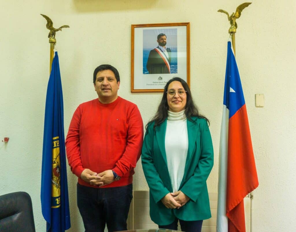 Aly Valderrama asumió como nueva delegada presidencial provincial de Linares
