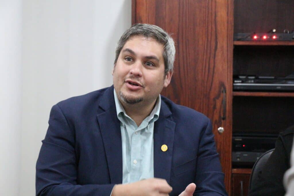 Conflicto de interés: Las razones de la salida del Seremi de Educación del Maule