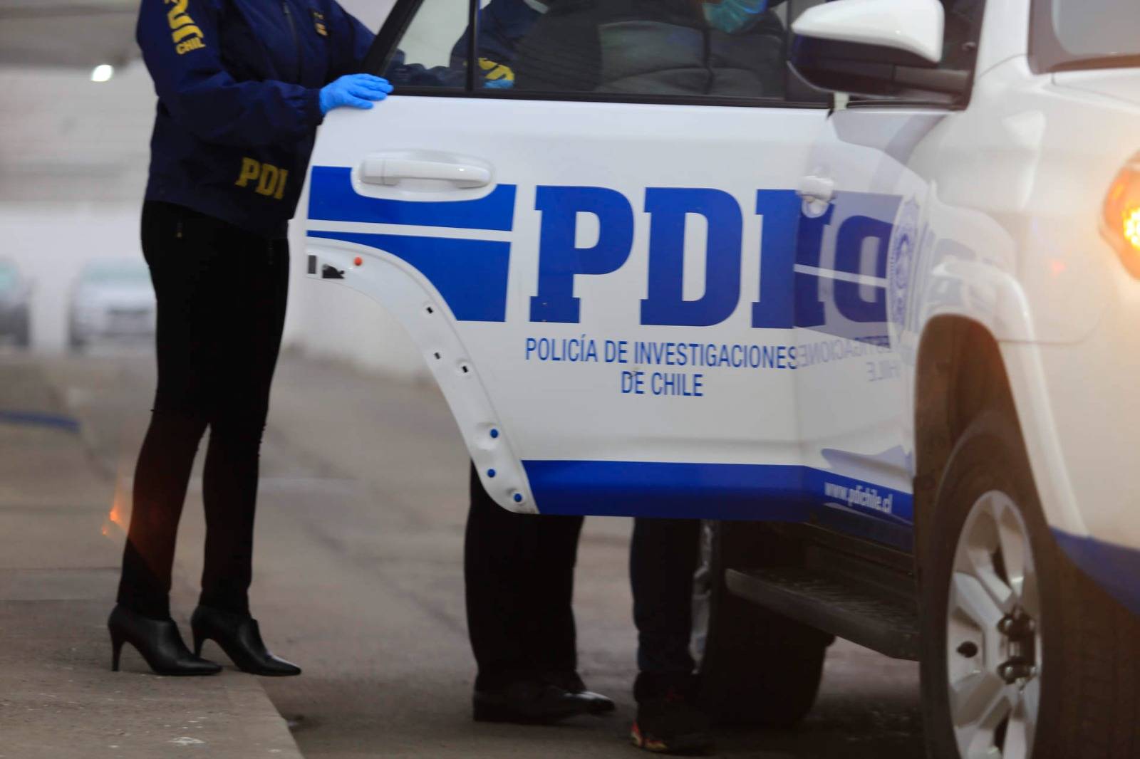 Detienen a sujeto por venta de drogas en Curicó: Usaba arma que simulaba ser un bastón