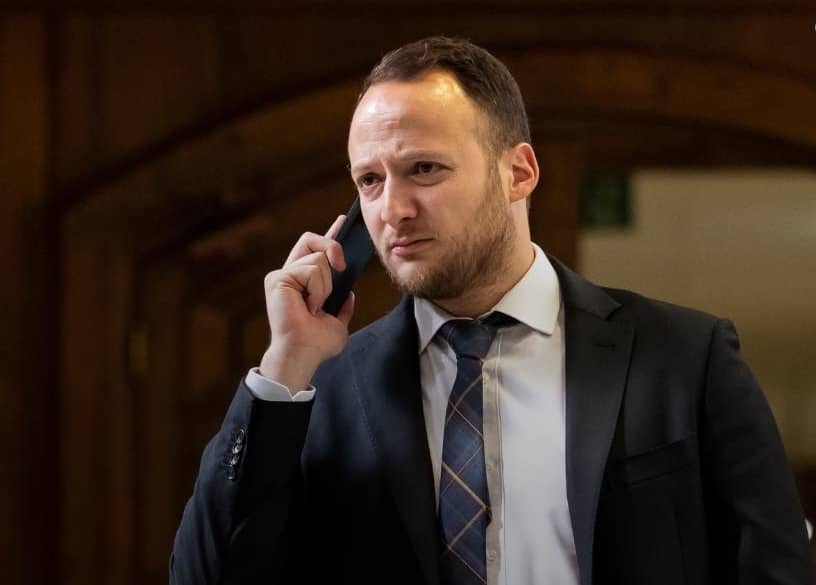 Diputado Guzmán acusa al Gobierno de no entregar ayuda a Licantén