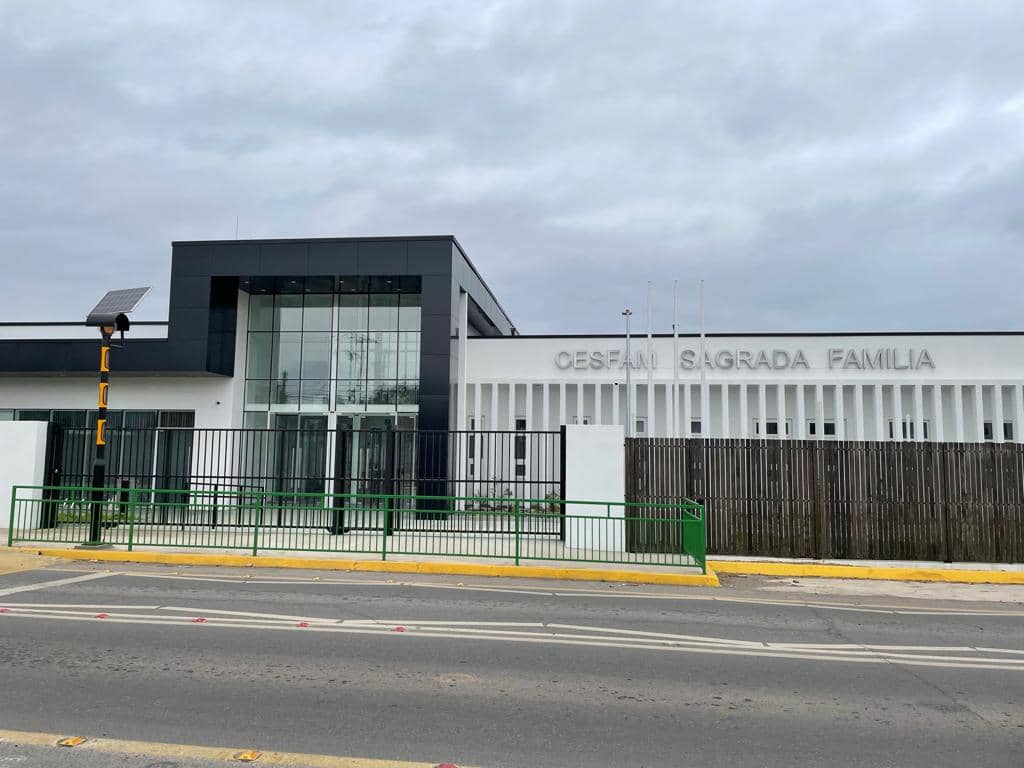 Cesfam de Sagrada Familia comenzó a funcionar en nuevo edificio
