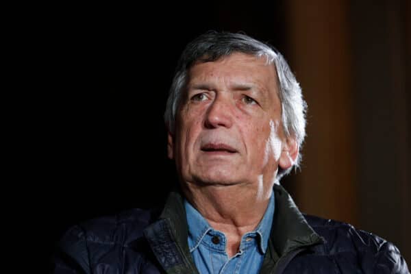Presidente del PC desdramatiza fuga de atletas cubanos y culpa al bloqueo de EE.UU.
