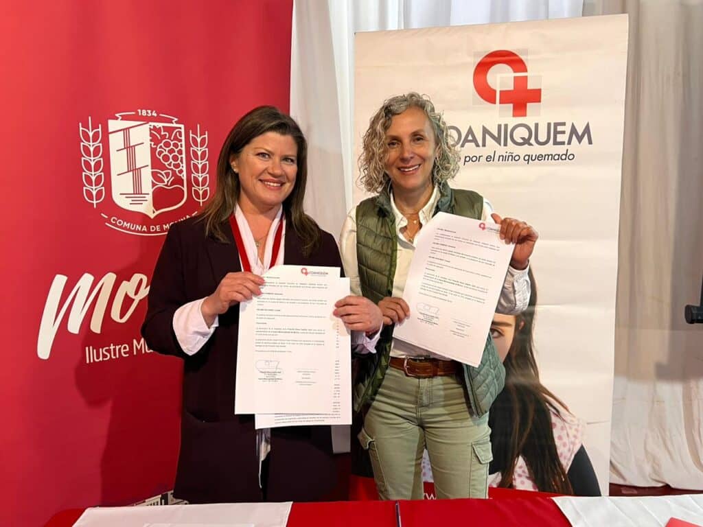 Municipalidad de Molina y Coaniquem Curicó firman convenio