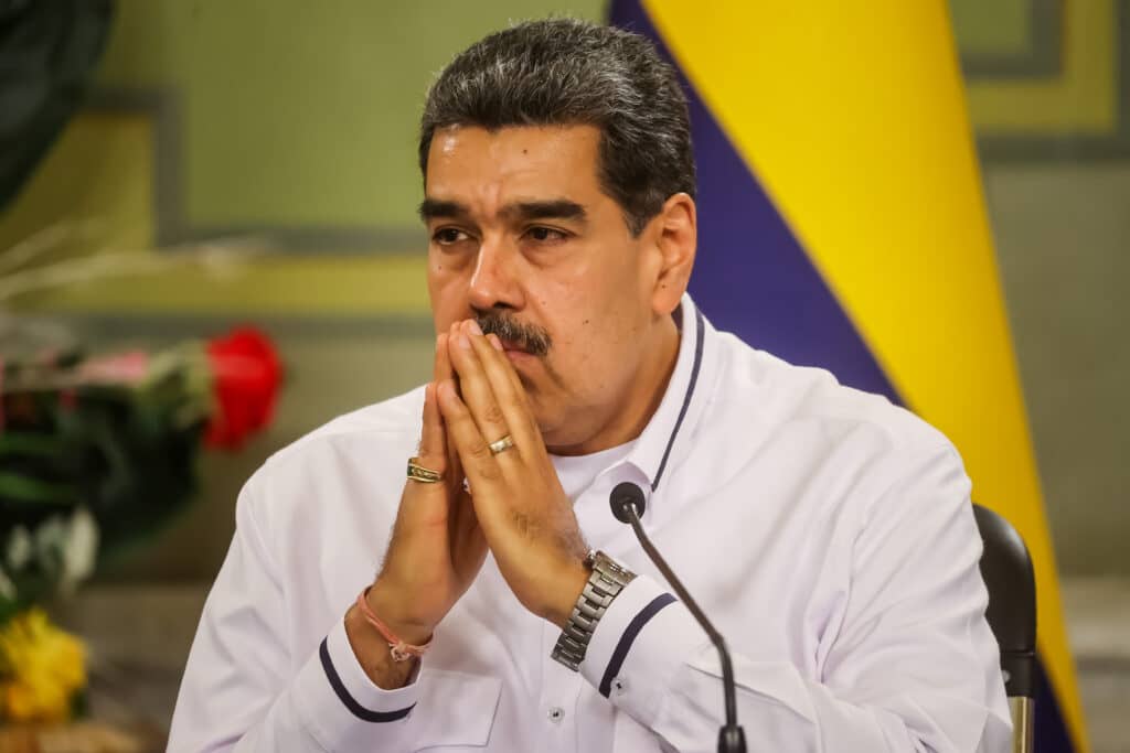 Ministro peruano a dictador Maduro: "Es mejor ser último en deportes que en economía"