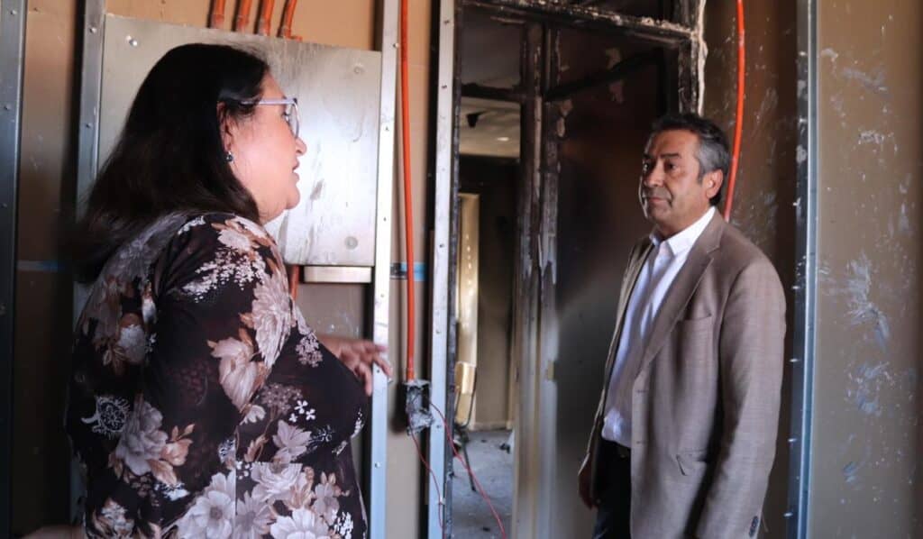 Diputado Alexis Sepúlveda acompañó a la SEC en revisión de redes eléctricas tras incendio que afectó a vivienda nueva en Curicó