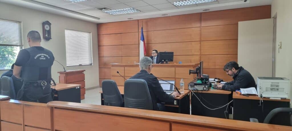 Prisión preventiva para sujetos que secuestraron a hombre en situación calle en terminal de Curicó