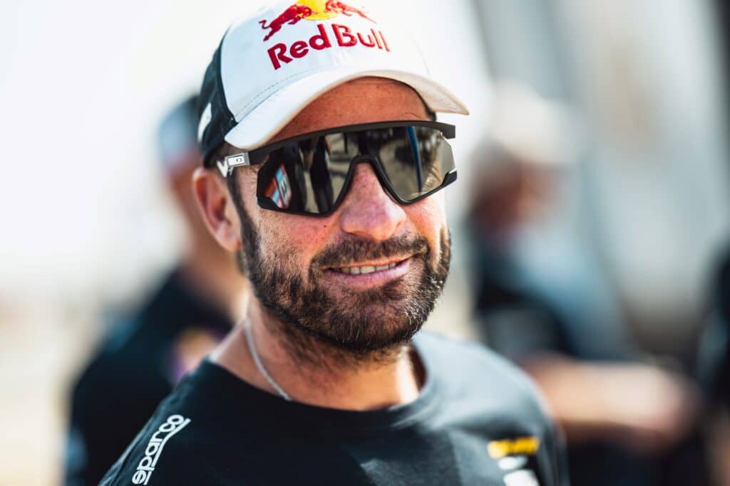 Chaleco López es 3° en el Dakar: descalificado el polaco Eryk Goczal
