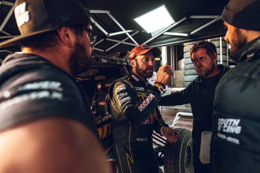 Chaleco saldrá a la segunda parte del Dakar en busca del podio