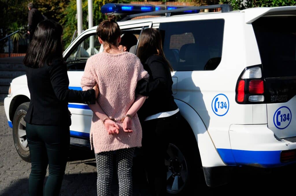 Prisión preventiva para mujer que participó en asalto en Teno