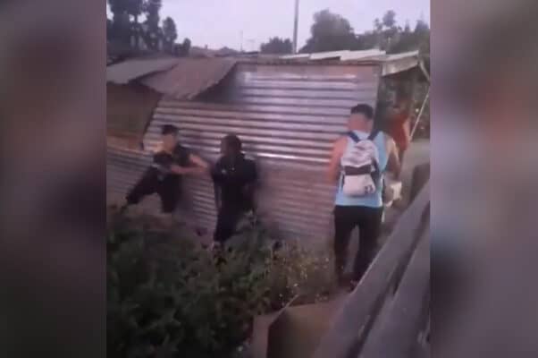 Vecinos de Villa Francia en Maule golpearon a sujeto que acosó sexualmente a menor en un almacén