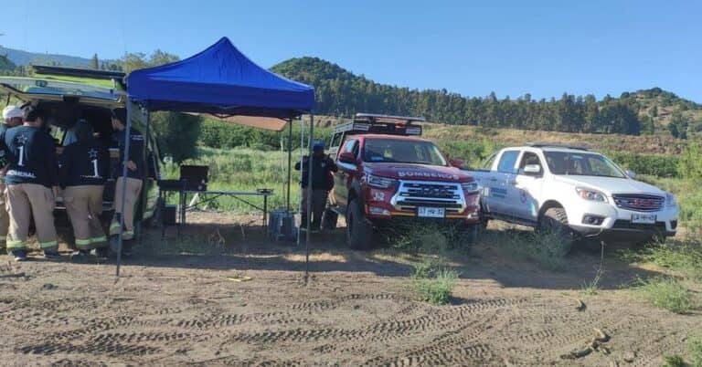 Revelan identidad de bañista que cayó al Río Teno en Los Queñes