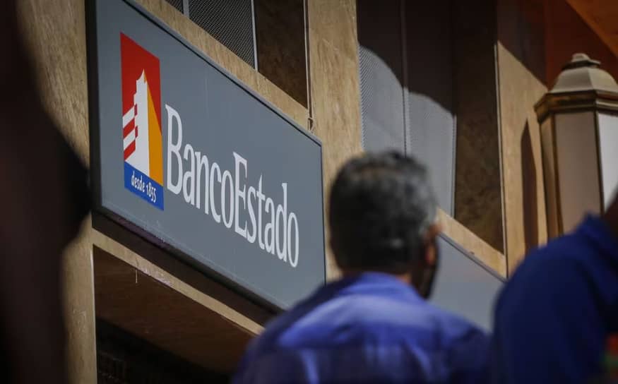 BancoEstado anuncia postergación de cuotas de crédito para afectados por incendios en Ñuble y Biobío