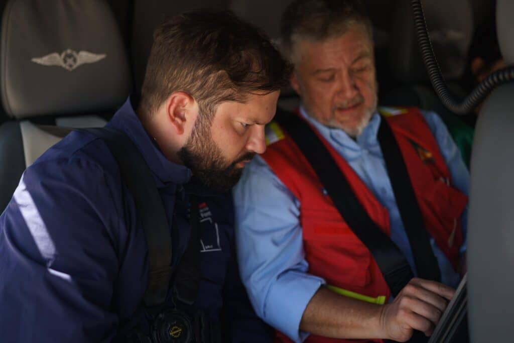 Presidente Boric sobrevoló zona afectada por incendios: "Estaremos ahí como Gobierno"
