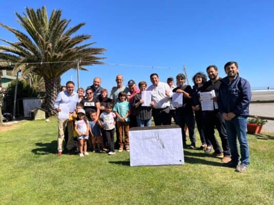 Autoridades de Gobierno anuncian reposición de protección costera en sector La Pesca en Licantén