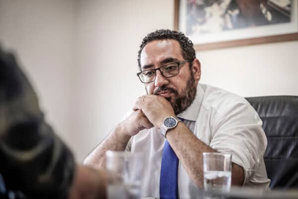 Ministro de Educación dice que falta de cupos en colegios "no es algo nuevo" y apunta a migración