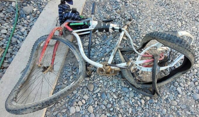 En riesgo vital sigue ciclista de 71 años colisionado por automóvil en Sagrada Familia