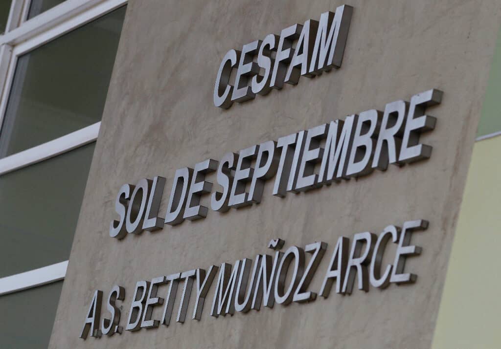 Funcionarios de Cesfam declinan manifestarse durante visita del presidente Boric a Curicó